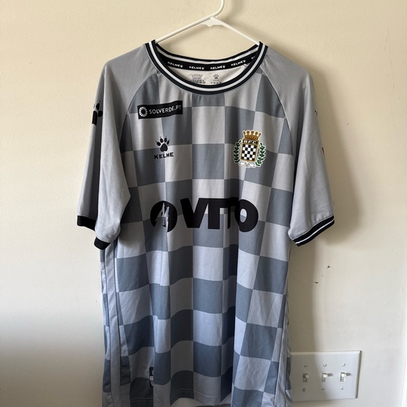 Gray and Black Kelme Soccer Jersey - Picture 1 of 5